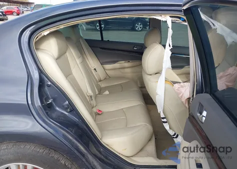 2013 Infiniti G37X из США, поврежденный, VIN JN1CV6AR0DM352849